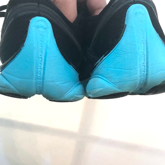 Brooks Pure Flow Athletic Running Sneakers  6.5 - Picture 5 of 7